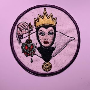 Evil queen from Snow White Disney iron on Patch